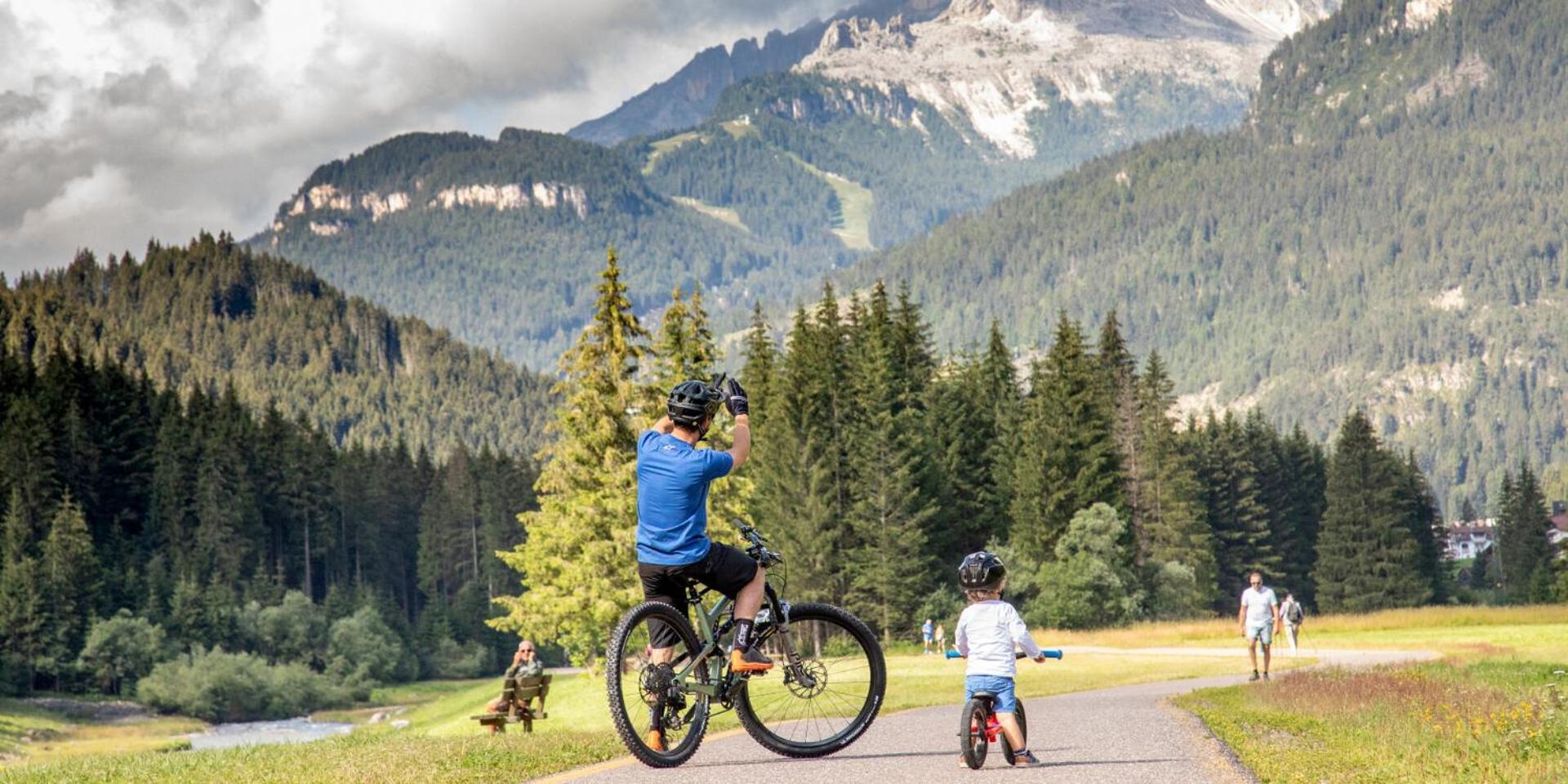 Appartamento Tiziana Val Di Fiemme 卡拉诺 外观 照片