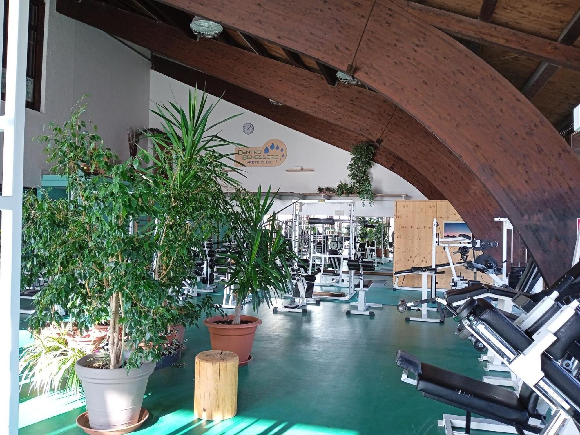 Appartamento Tiziana Val Di Fiemme 卡拉诺 外观 照片