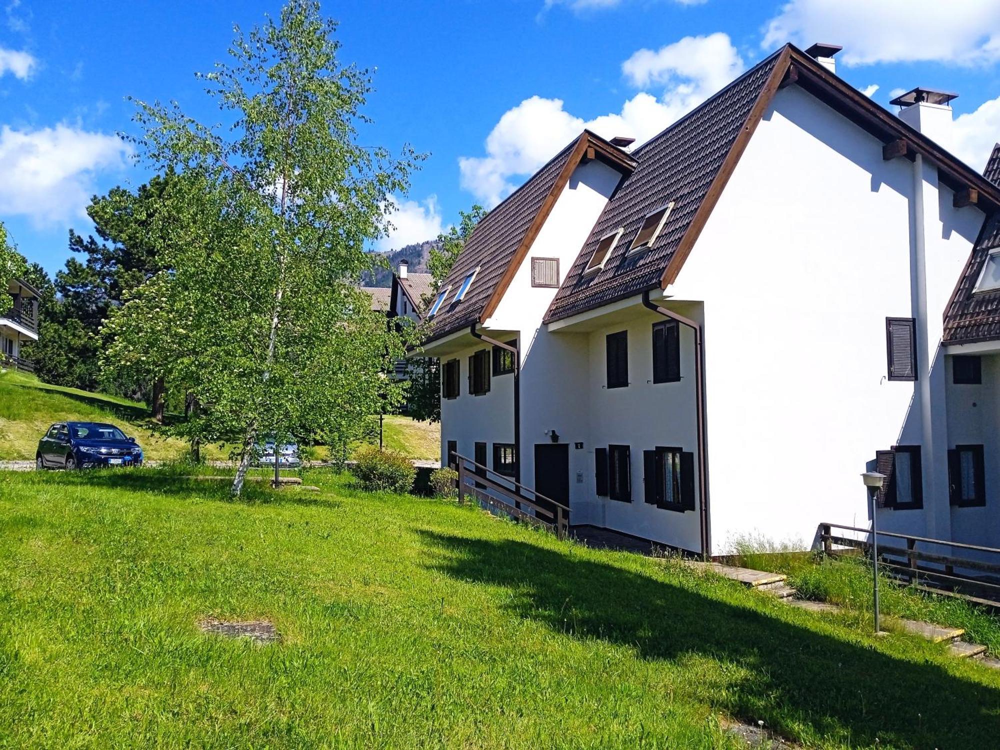 Appartamento Tiziana Val Di Fiemme 卡拉诺 外观 照片