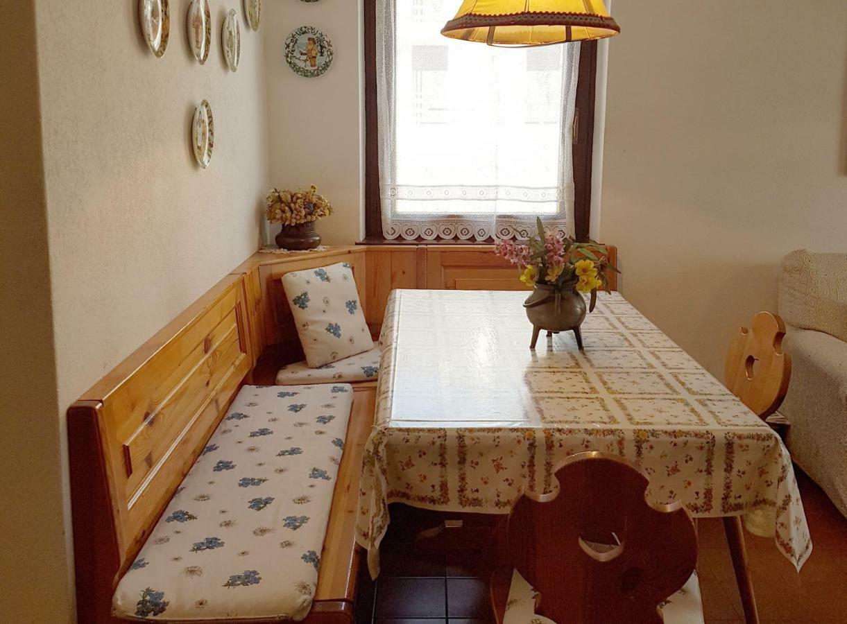 Appartamento Tiziana Val Di Fiemme 卡拉诺 外观 照片